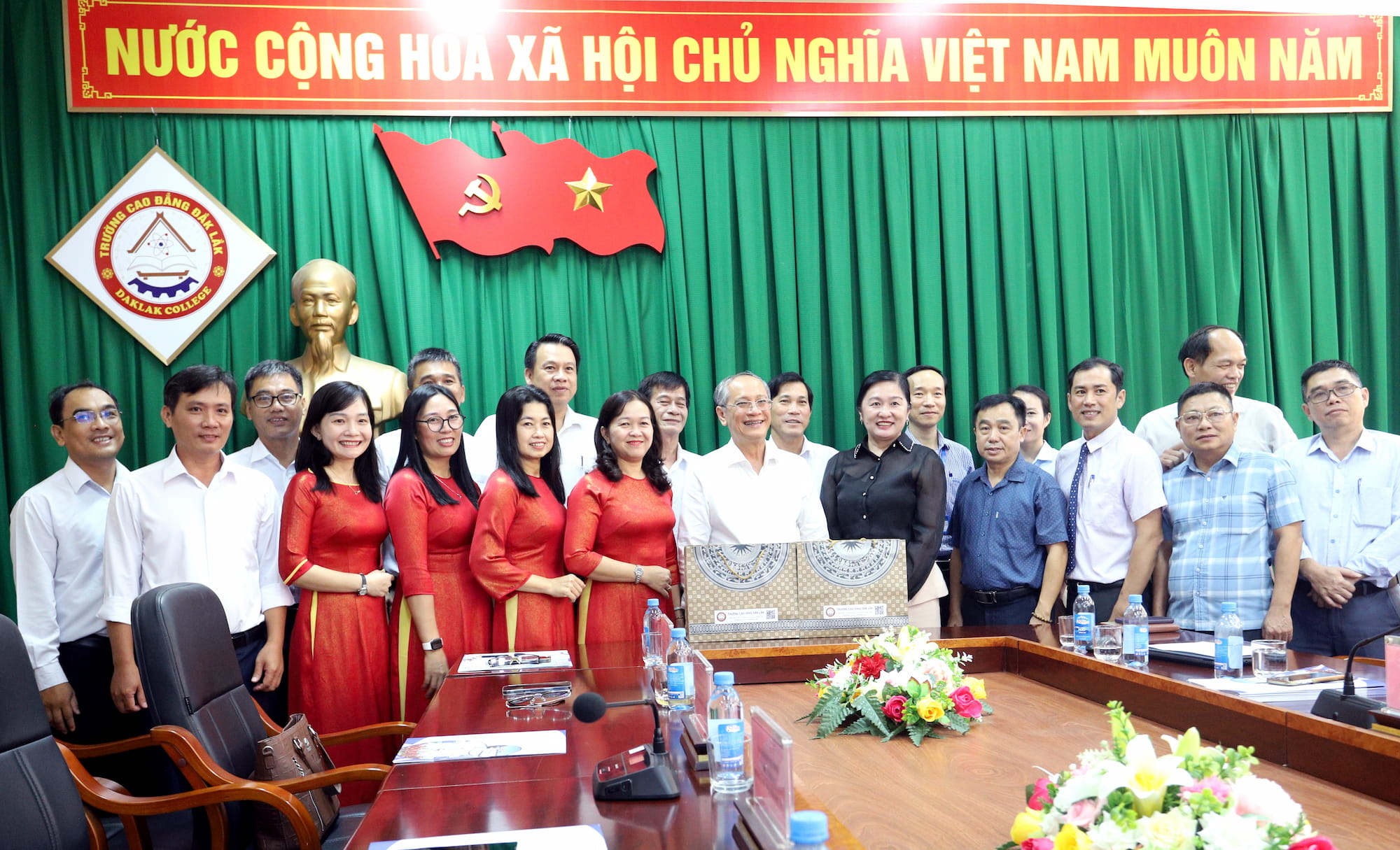 Giao lưu, trao đổi kinh nghiệm với Trường Cao đẳng nghề Sóc Trăng_3